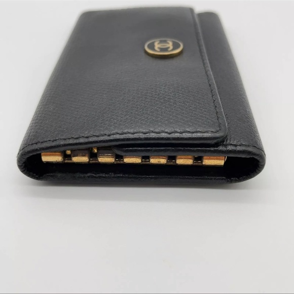 AUTH Chanel CC KeyHolder Key Holder - Picture 4 of 9